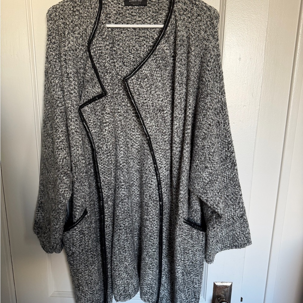 Zara Black and Gray Open Front Cardigan